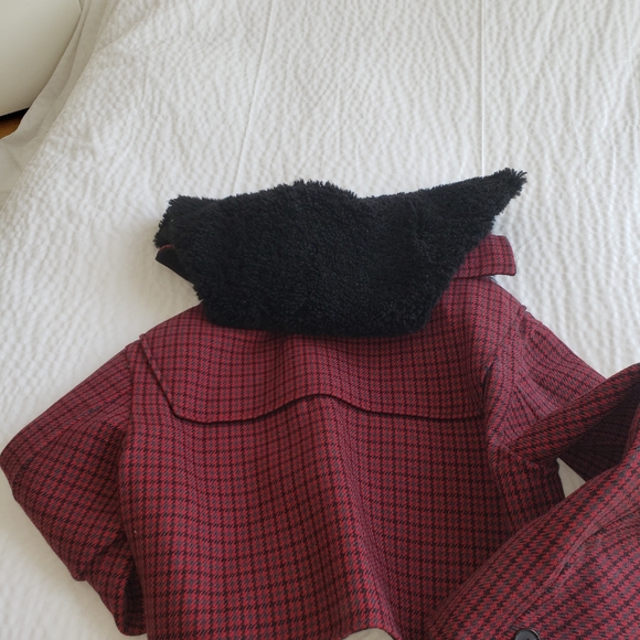 Jacket - Picture 5 of 8